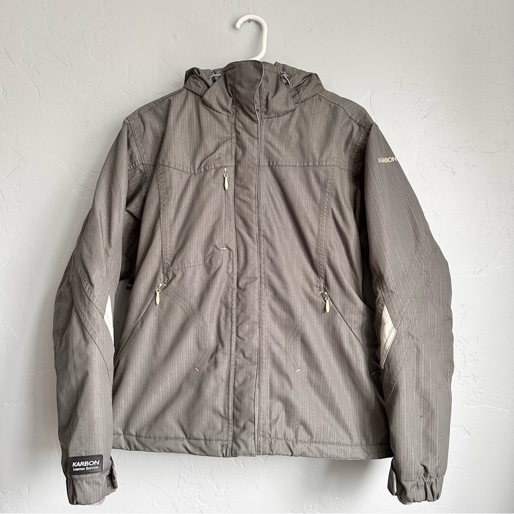 Karbon Women Limited Edition Ski Snowboard Jacket Size 10 Sage Green Gray EUC‎